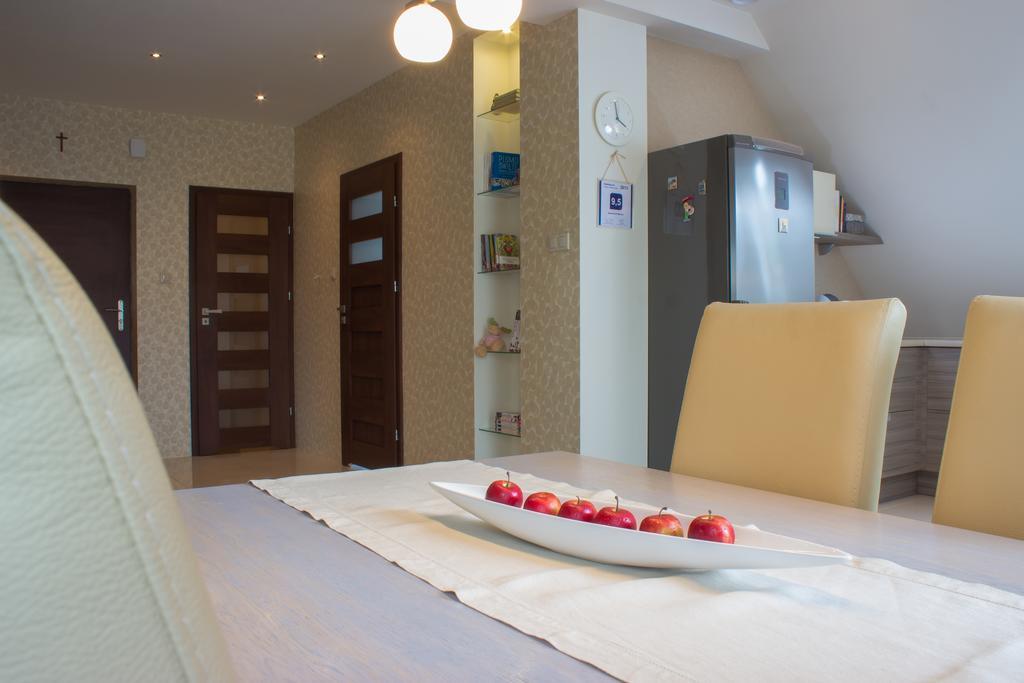 Modern Apartment Auschwitz Kamer foto